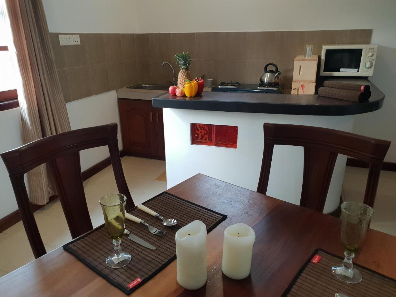 Ice Berg Apartment Dehiwala-Mount Lavinia ภายนอก รูปภาพ